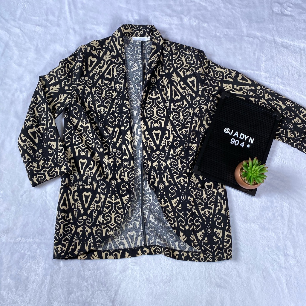 Lush Patterned Blazer